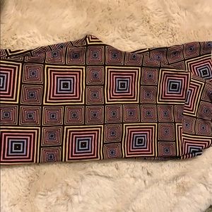 One size LuLaRoe leggings